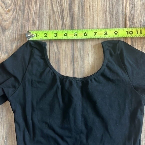 Girls black leotard xxl ( sz7) - Picture 6 of 6